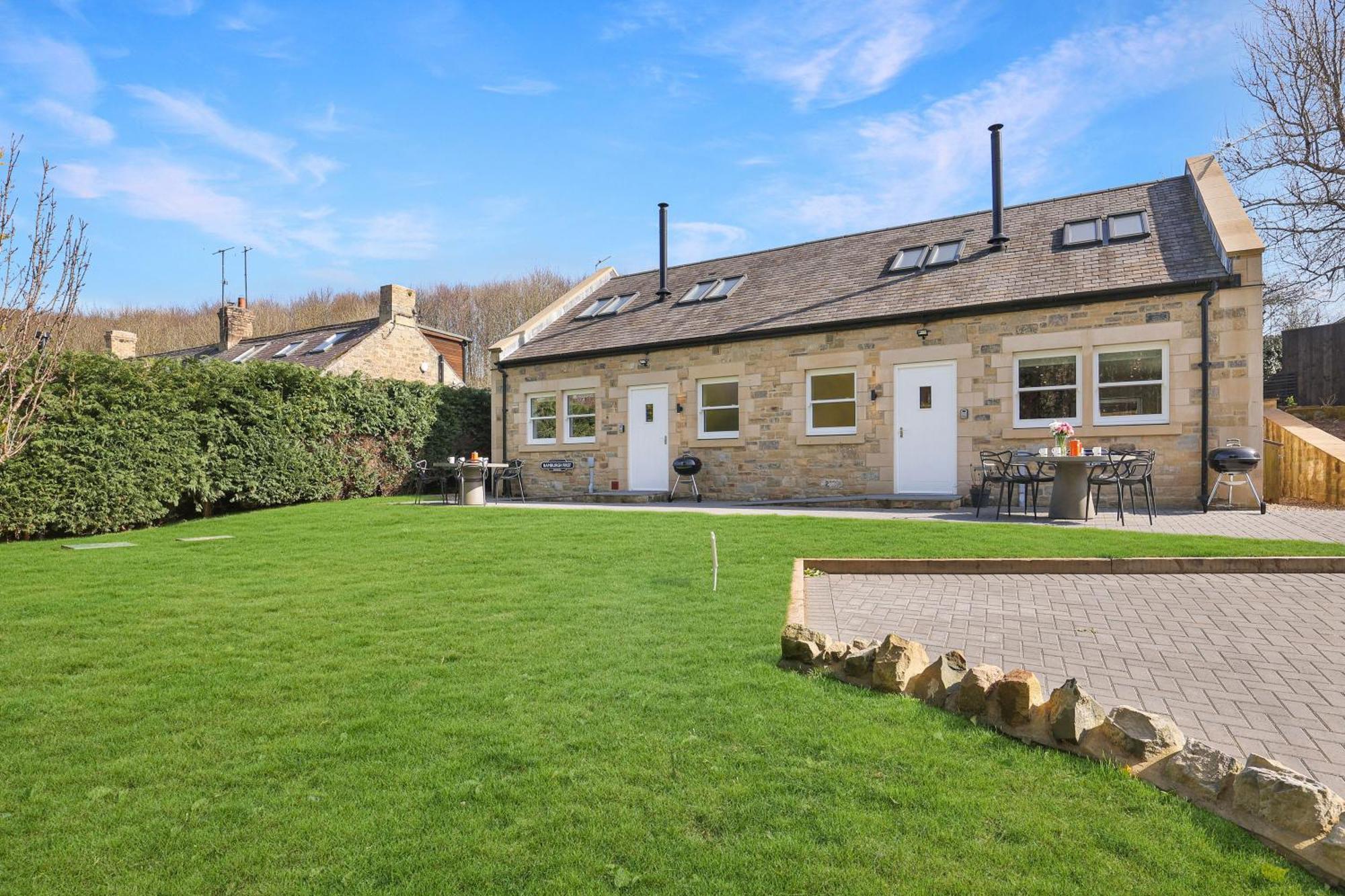 Babbling Burn Cottage - North East Escapes Bamburgh Exteriör bild